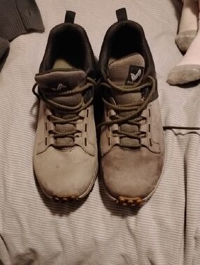 Forsake Low Hiking Shoes, Mens 9, Green & Gray